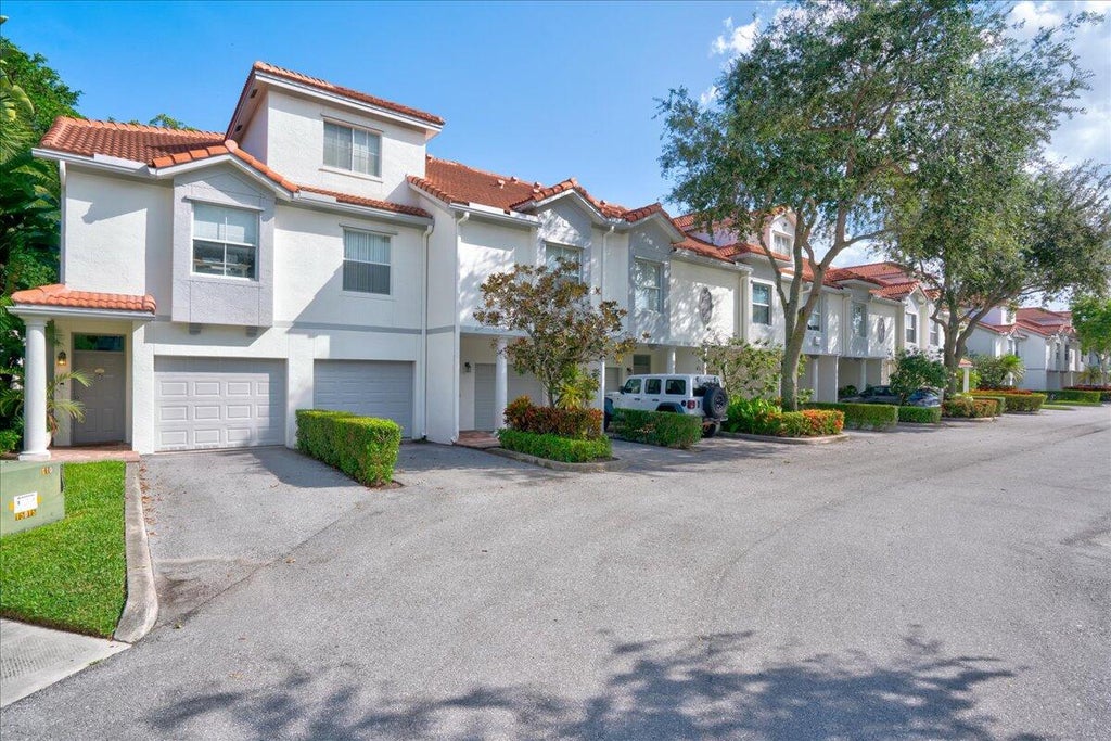 Photo of 2030 Alta Meadows Lane #1204, Delray Beach, FL 33444 (MLS # R11124271)