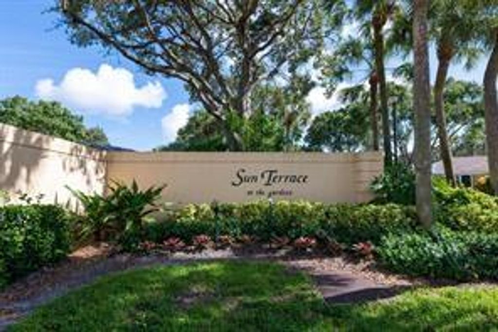Photo of 3564 Wildwood Forest Ct #C, Palm Beach Gardens, FL 33403 (MLS # F10314531)