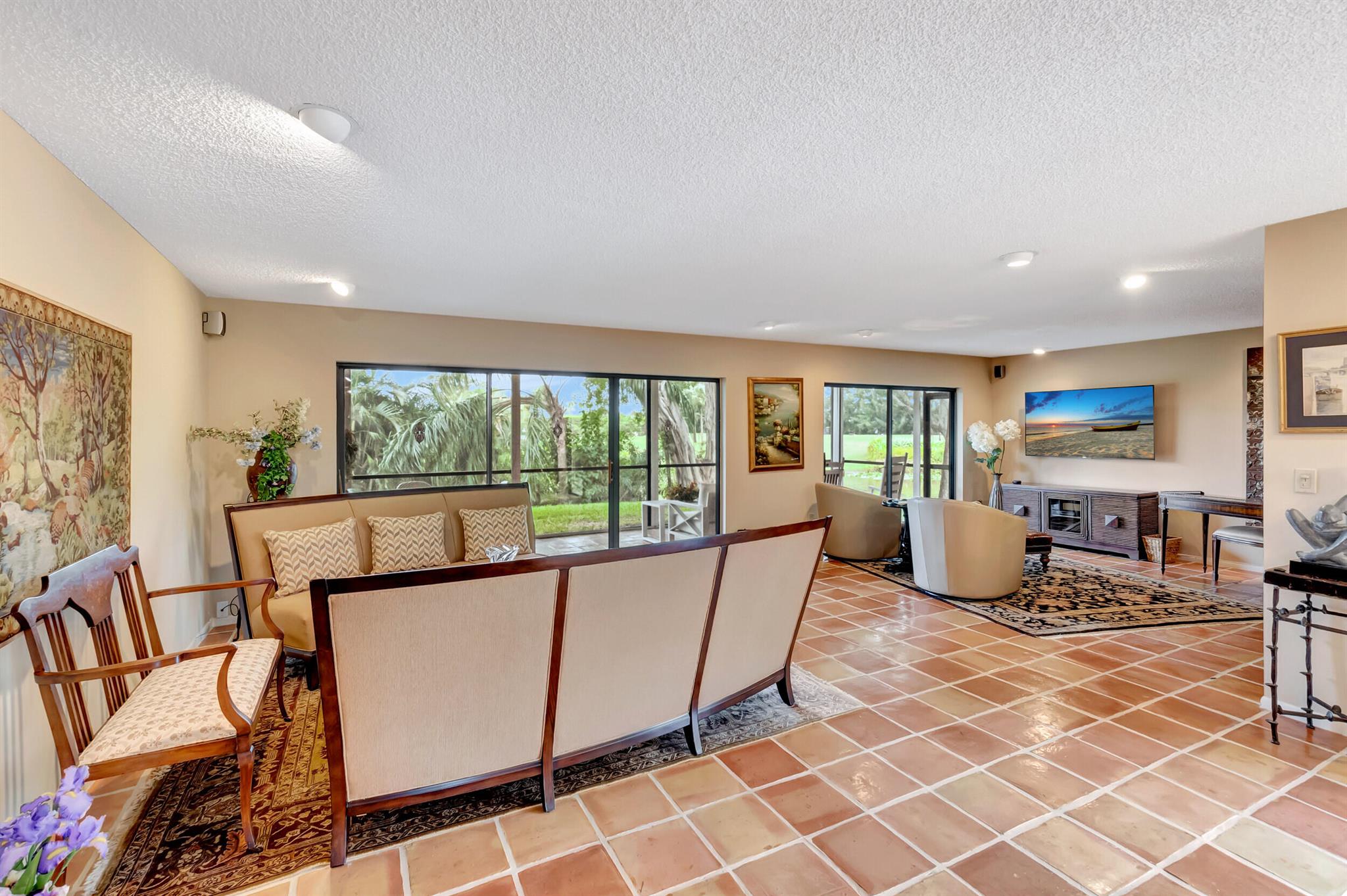 WESTGATE AT HUNTERS RUN CONDO - Residential