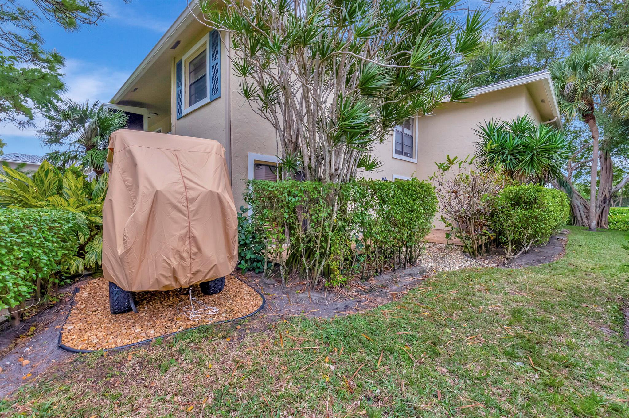 WESTGATE AT HUNTERS RUN CONDO - Residential