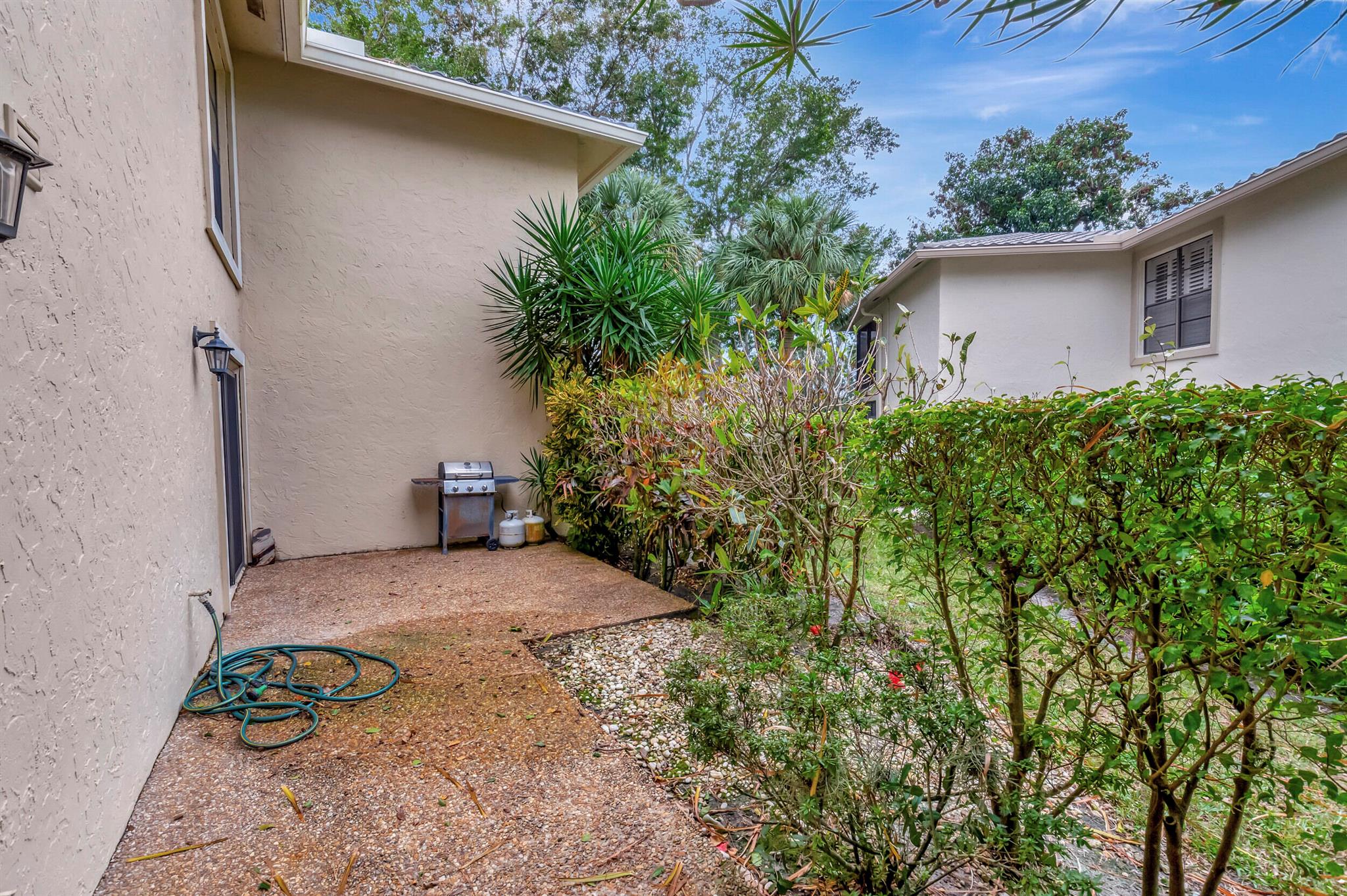 WESTGATE AT HUNTERS RUN CONDO - Residential