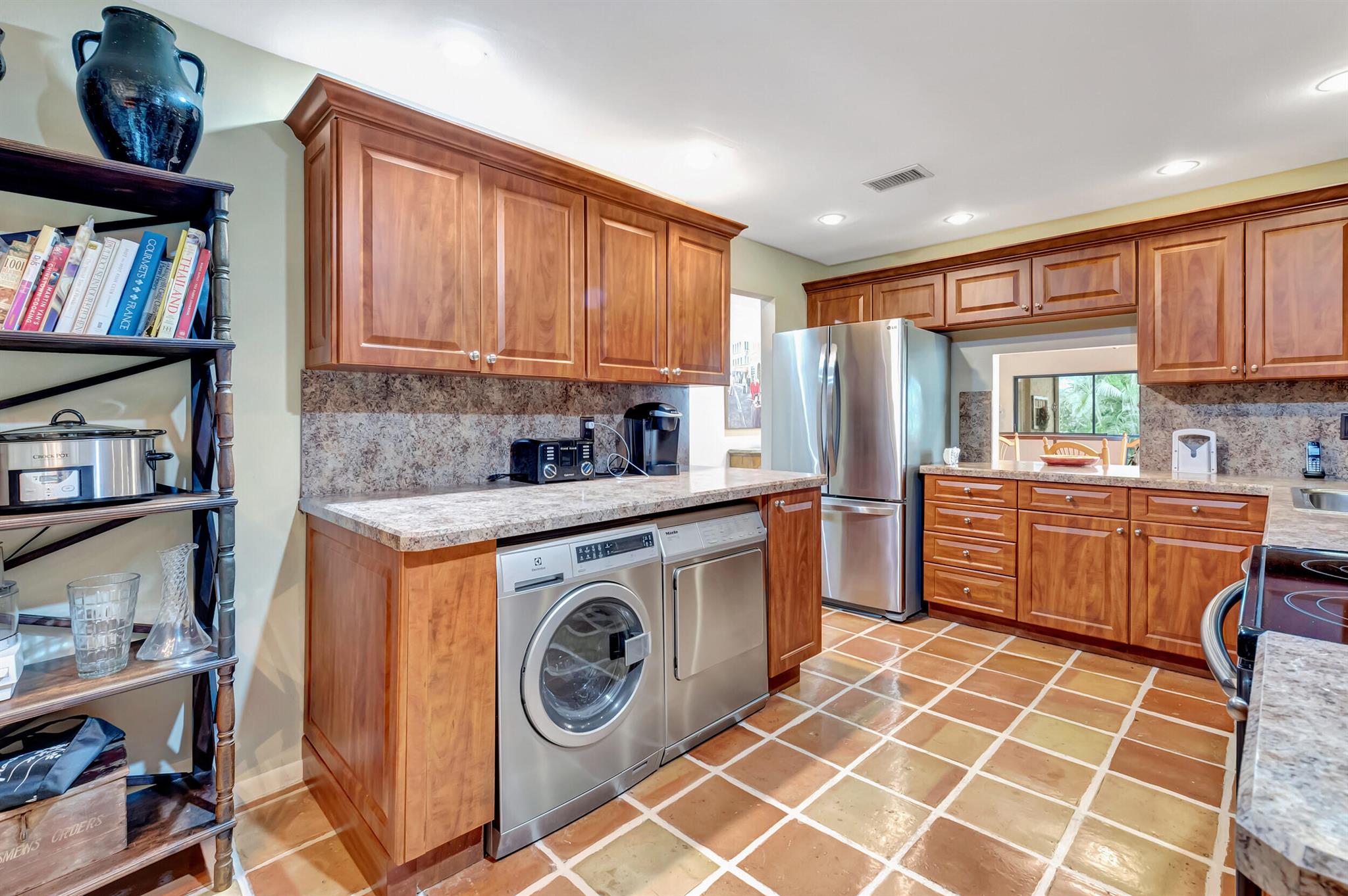 WESTGATE AT HUNTERS RUN CONDO - Residential