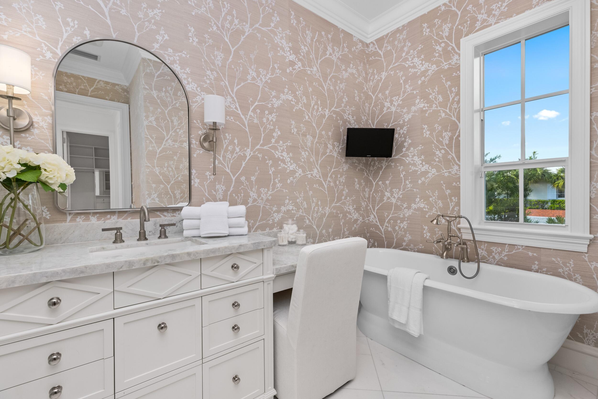 ROYAL PARK - Residential