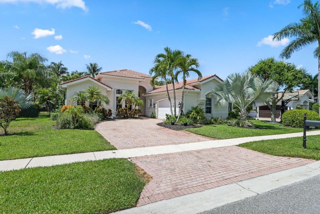 Photo of 8888 Rockridge Glen Cove, Boynton Beach, FL 33473 (MLS # R11126479)