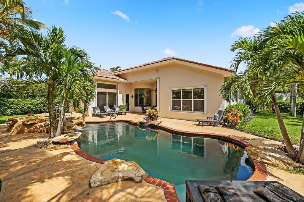 Photo of 8888 Rockridge Glen Cove, Boynton Beach, FL 33473 (MLS # R11126479)