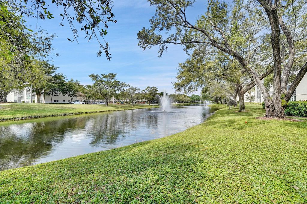 Photo of 2006 Granada Dr #F1, Coconut Creek, FL 33066 (MLS # F10426677)