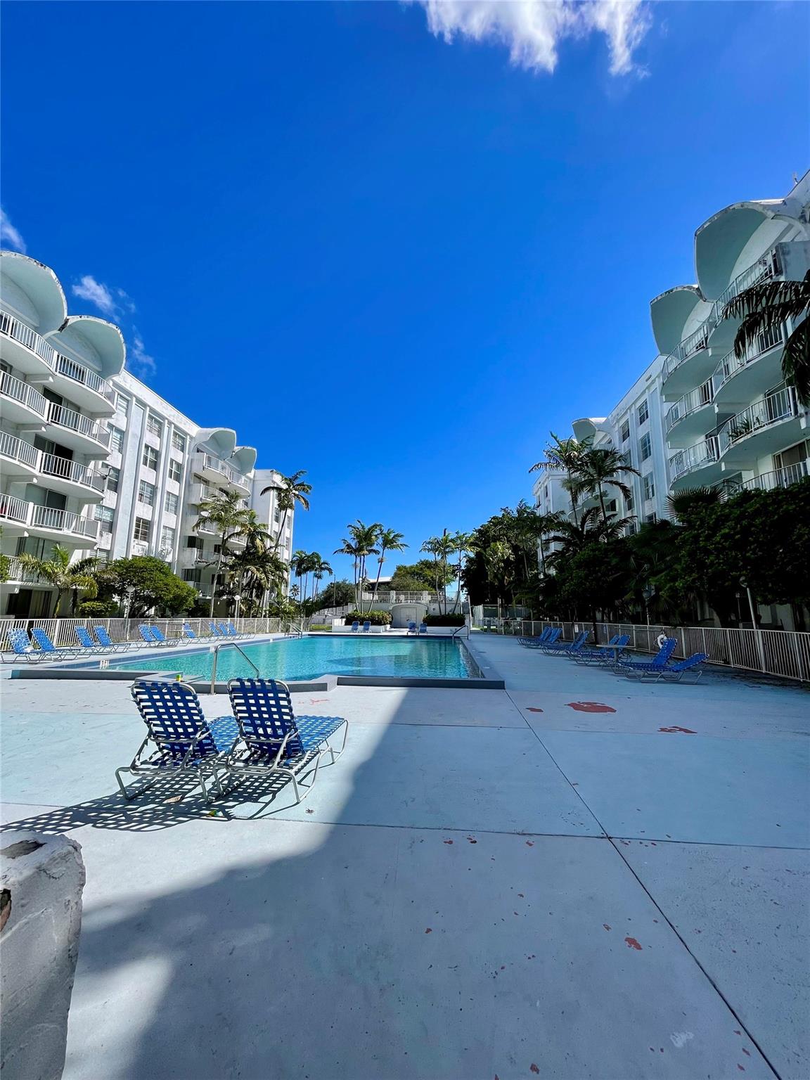 MONTECARLO CONDO - Residential