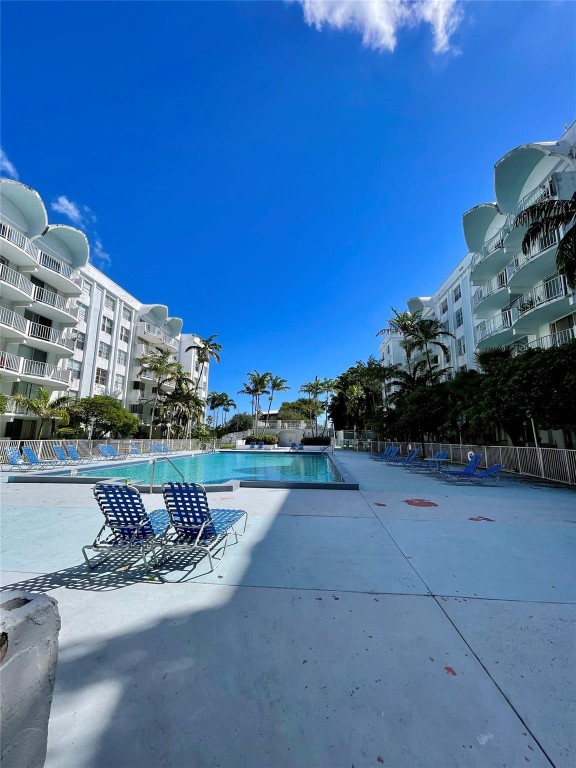 MONTECARLO CONDO - Residential