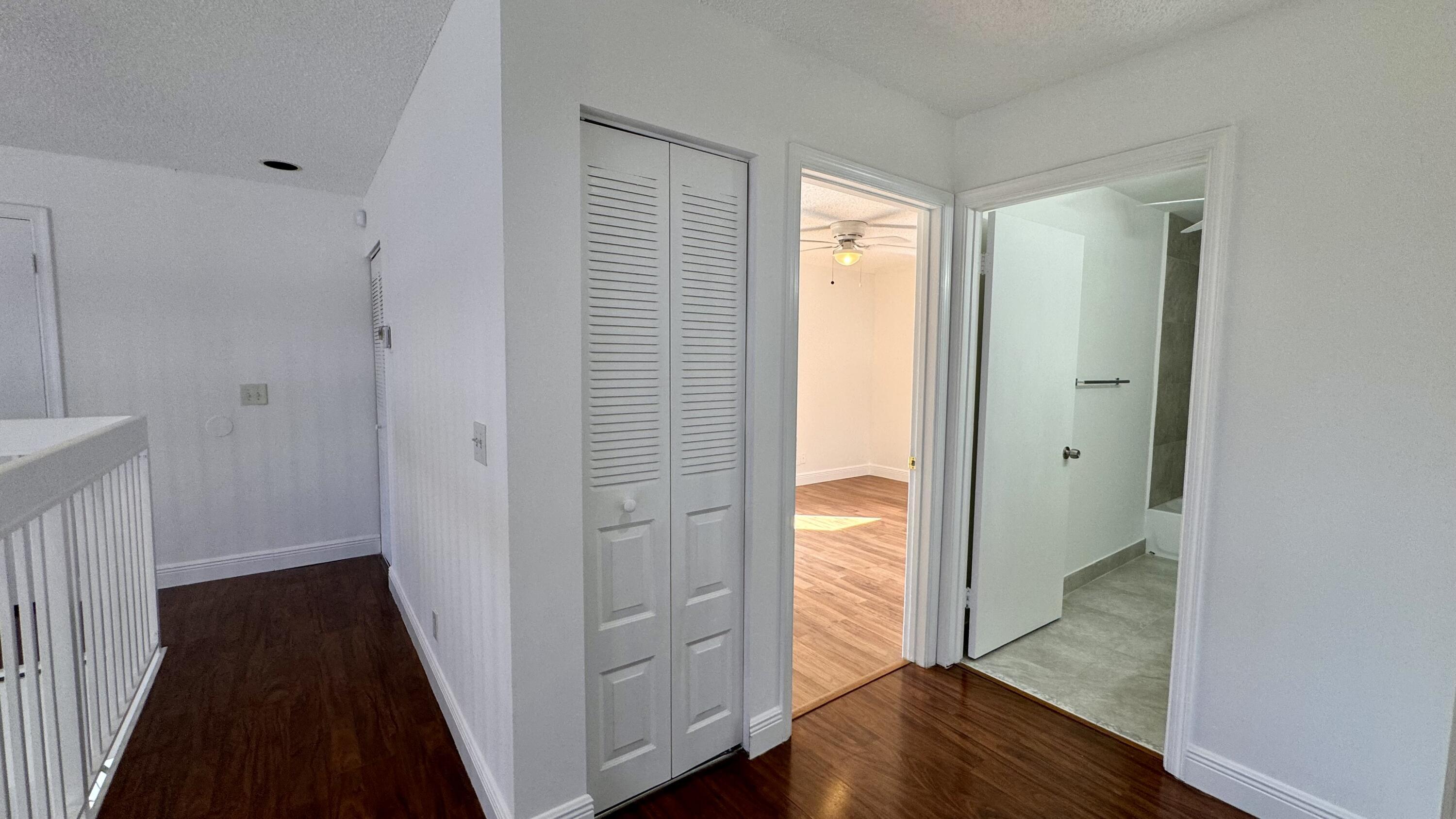 WELLINGTON TR 42B - Residential