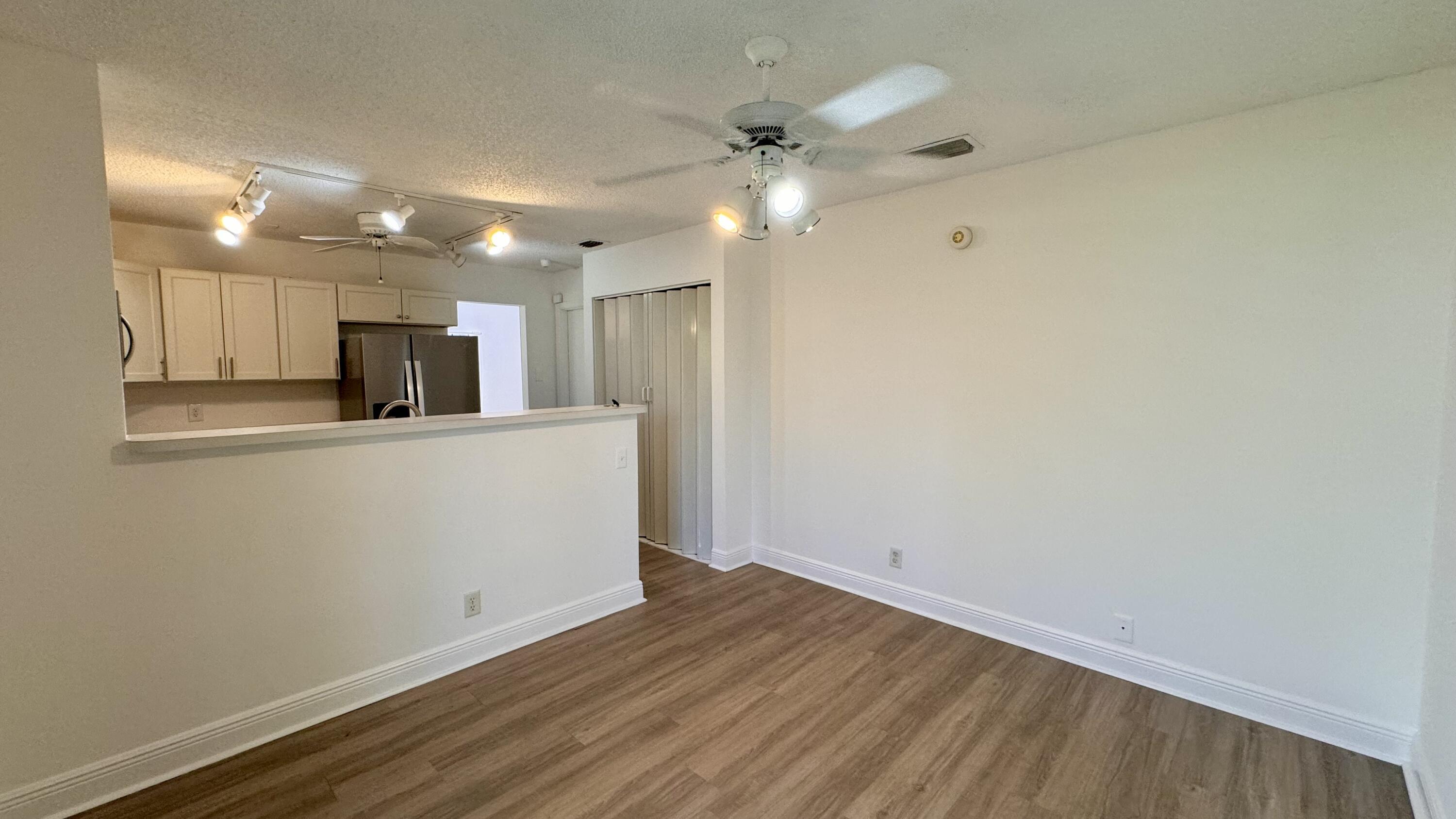 WELLINGTON TR 42B - Residential