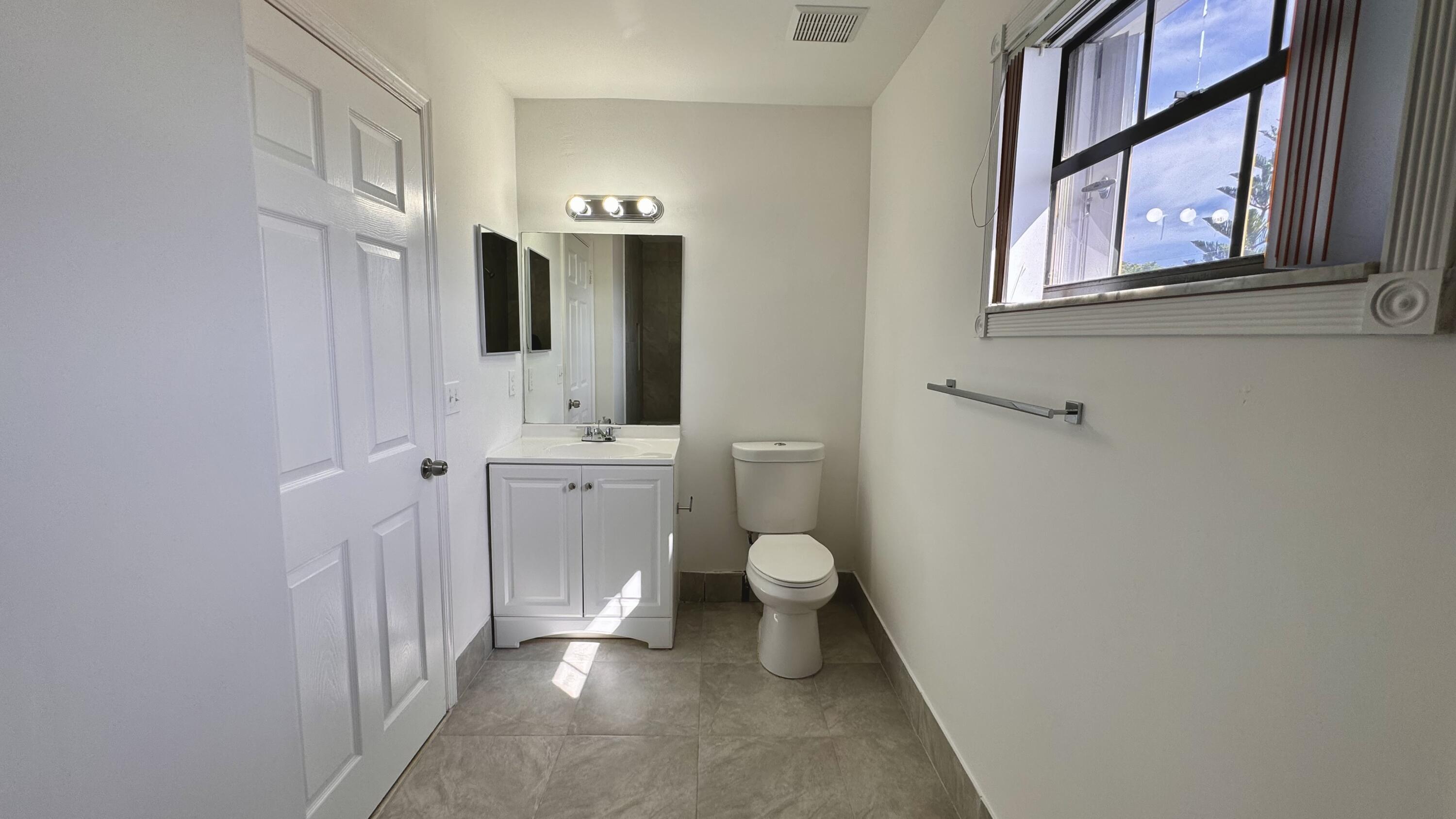 WELLINGTON TR 42B - Residential