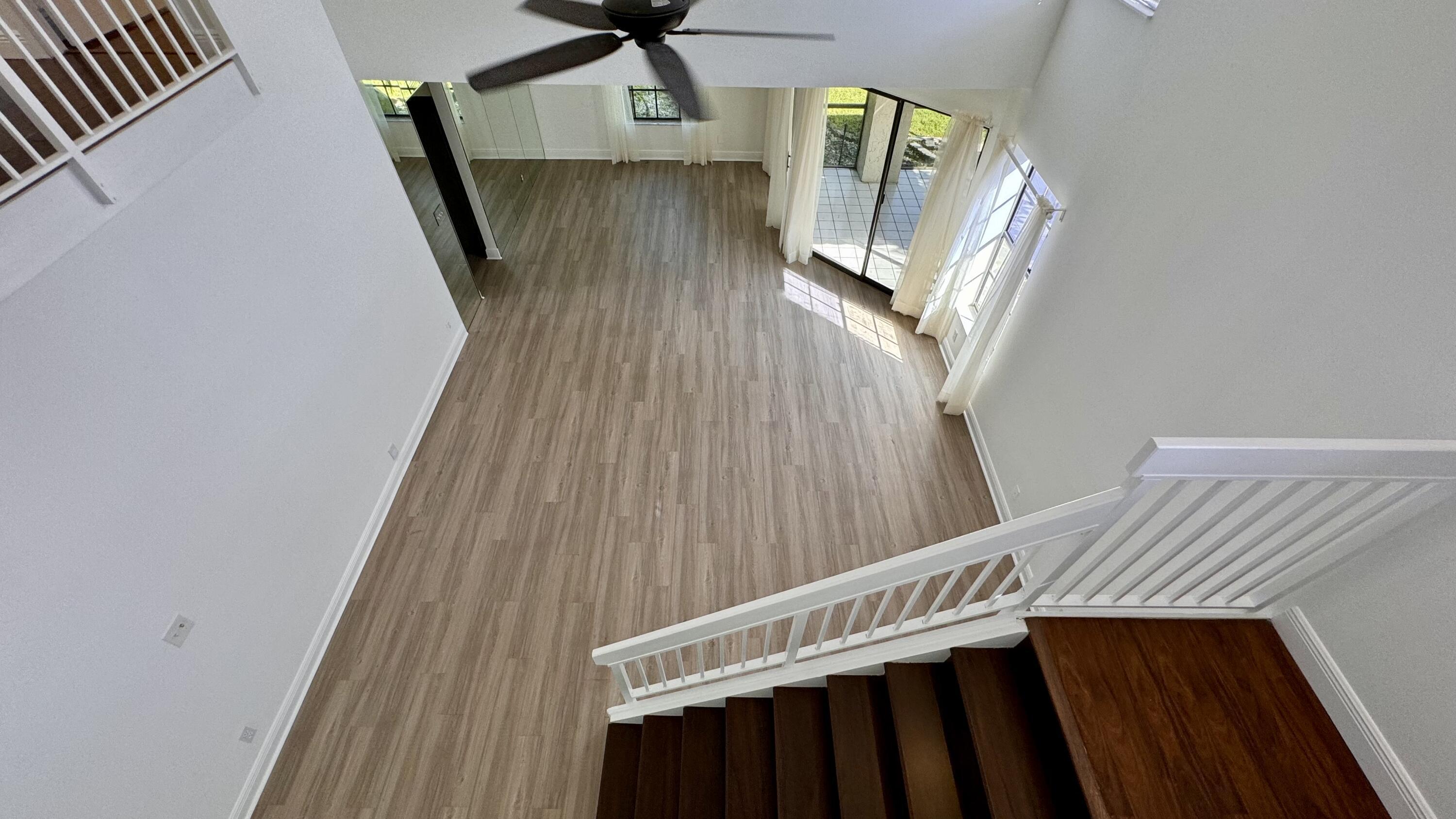 WELLINGTON TR 42B - Residential