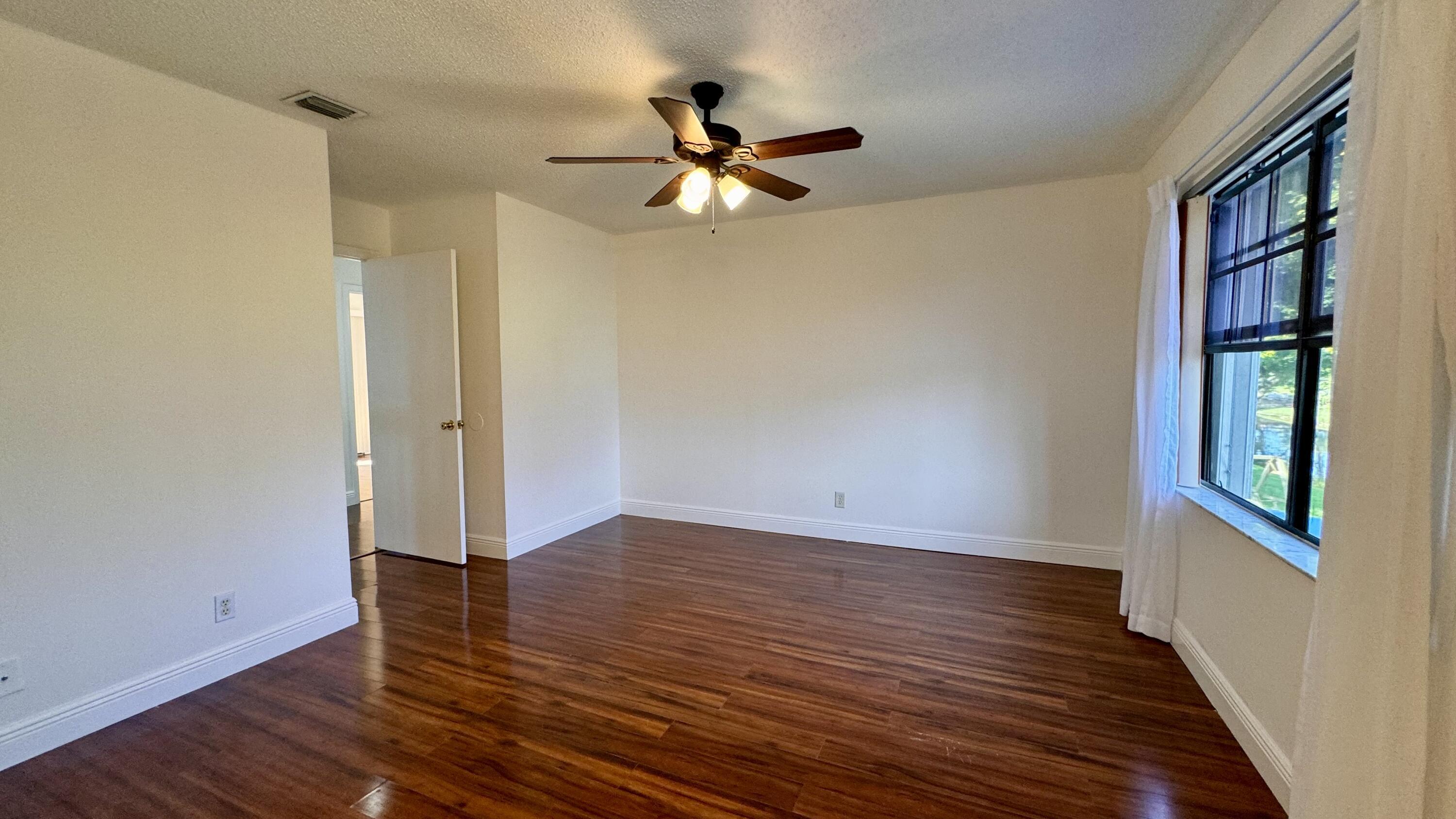 WELLINGTON TR 42B - Residential