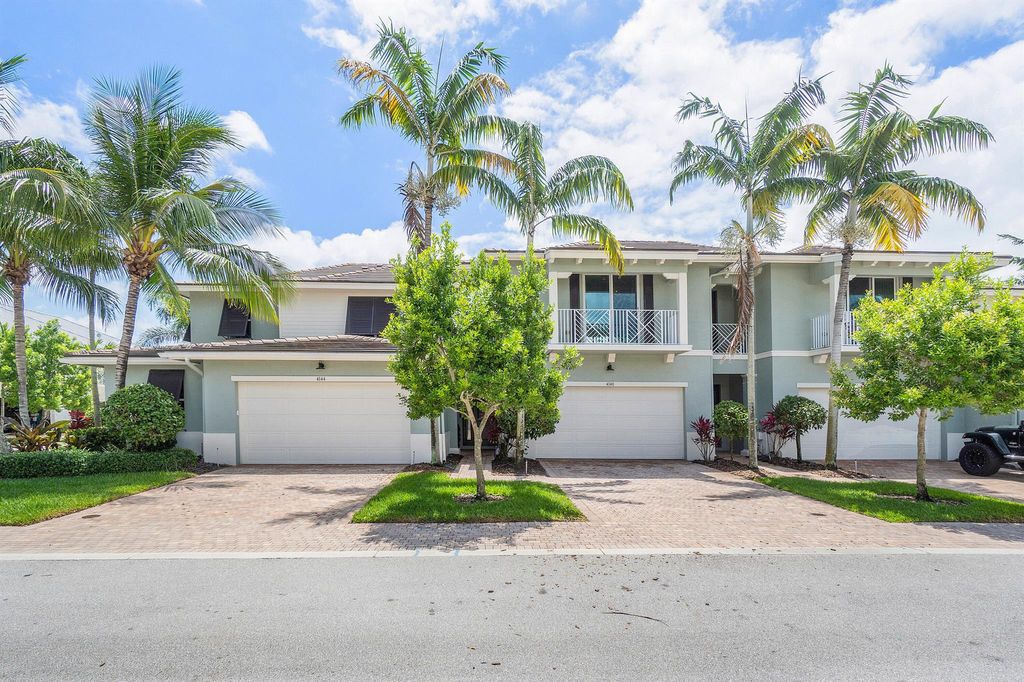 Photo of 4140 Darlington Street, Palm Beach Gardens, FL 33418 (MLS # R10903331)