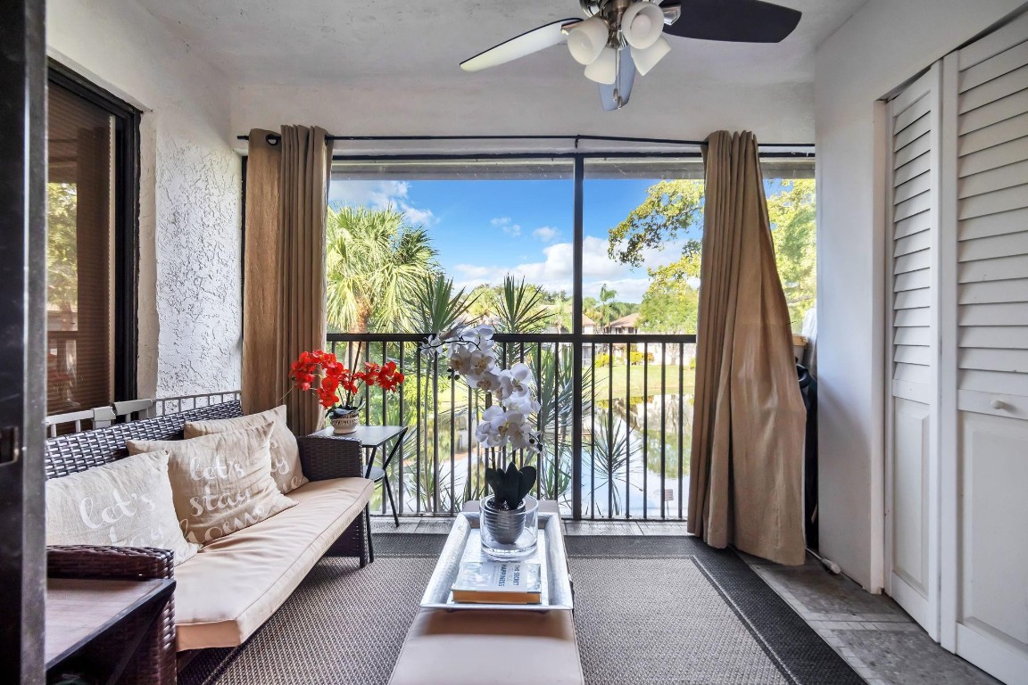 KARANDA VILLAGE II-B COND - Residential