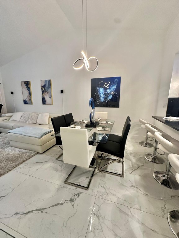 KARANDA VILLAGE II-B COND - Residential