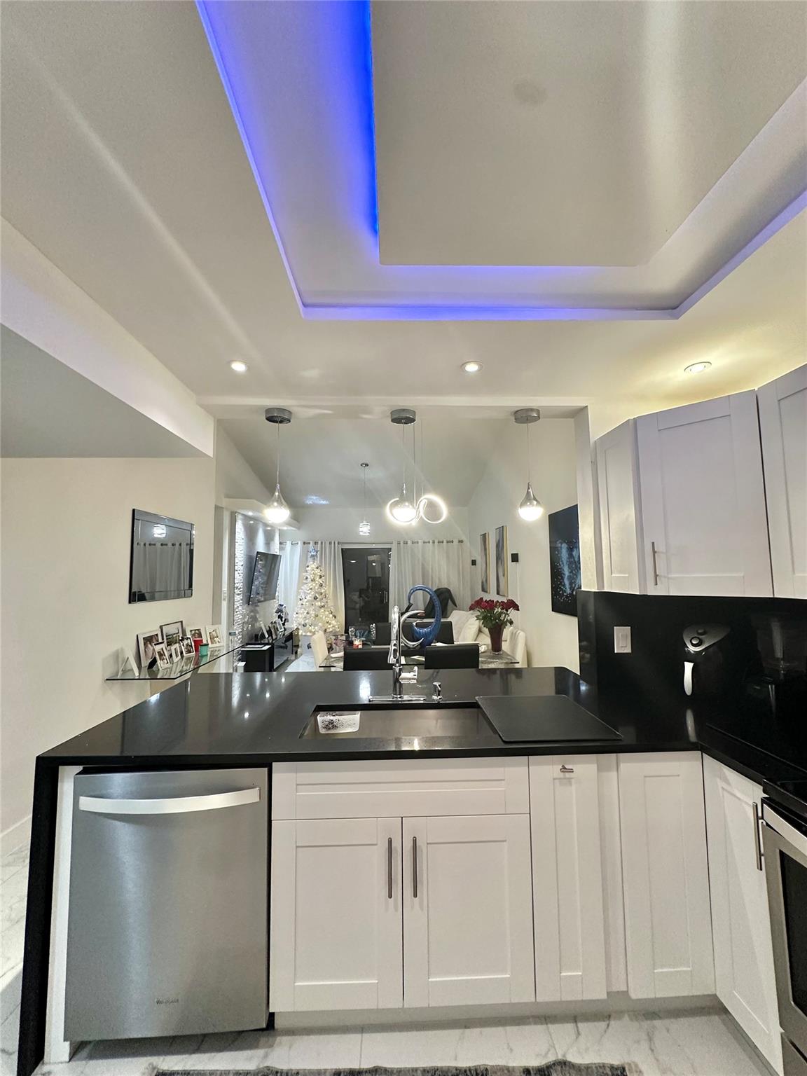 KARANDA VILLAGE II-B COND - Residential