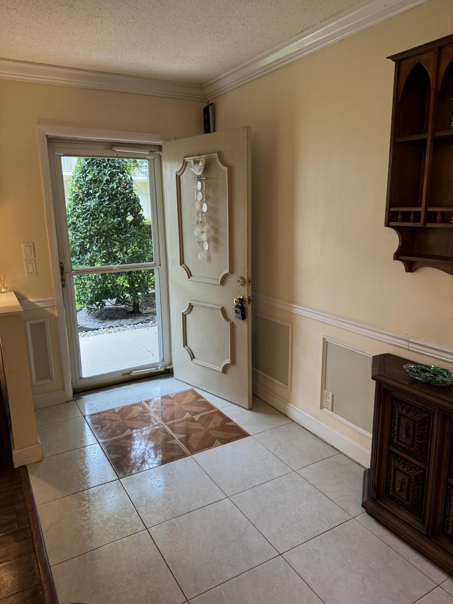 632 Snug Harbor Drive D6