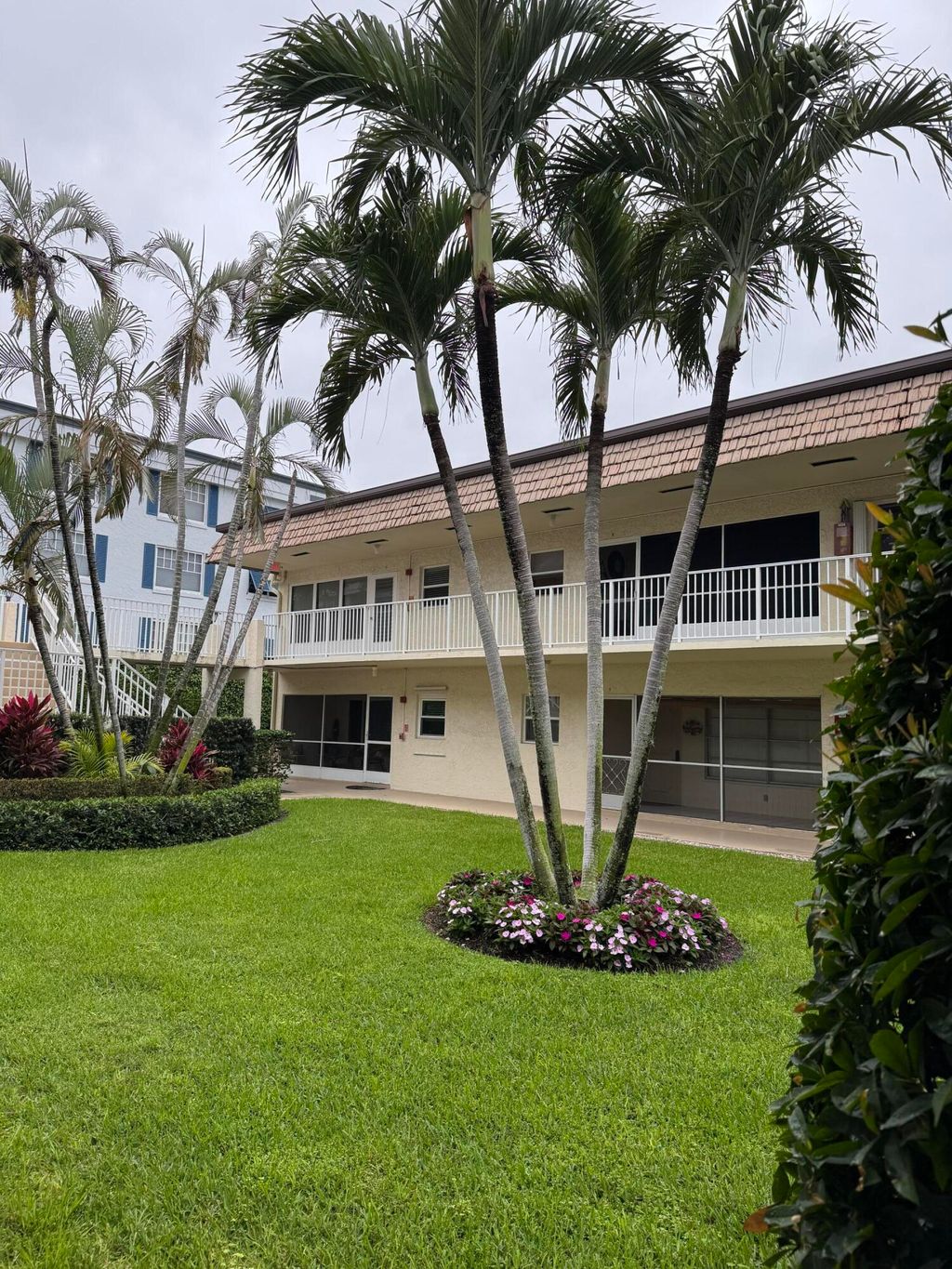 Photo of 632 Snug Harbor Drive #D6, Boynton Beach, FL 33435 (MLS # R11155909)