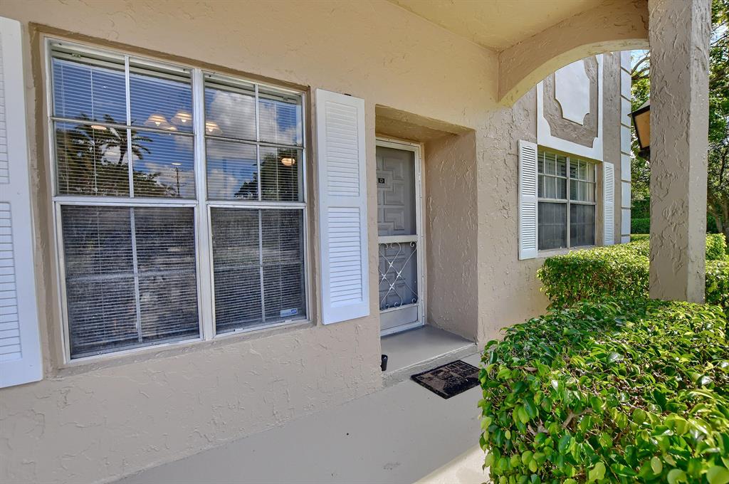 PALM GREENS - Residential