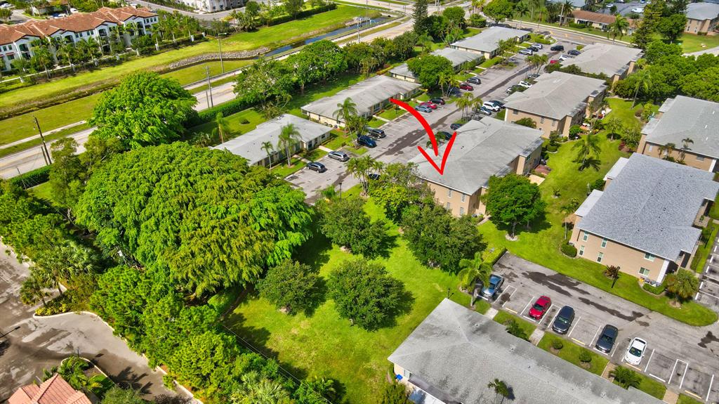 PALM GREENS - Residential