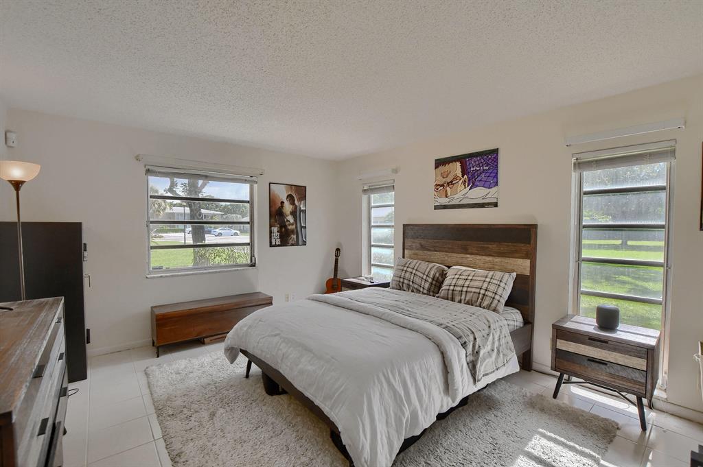 PALM GREENS - Residential