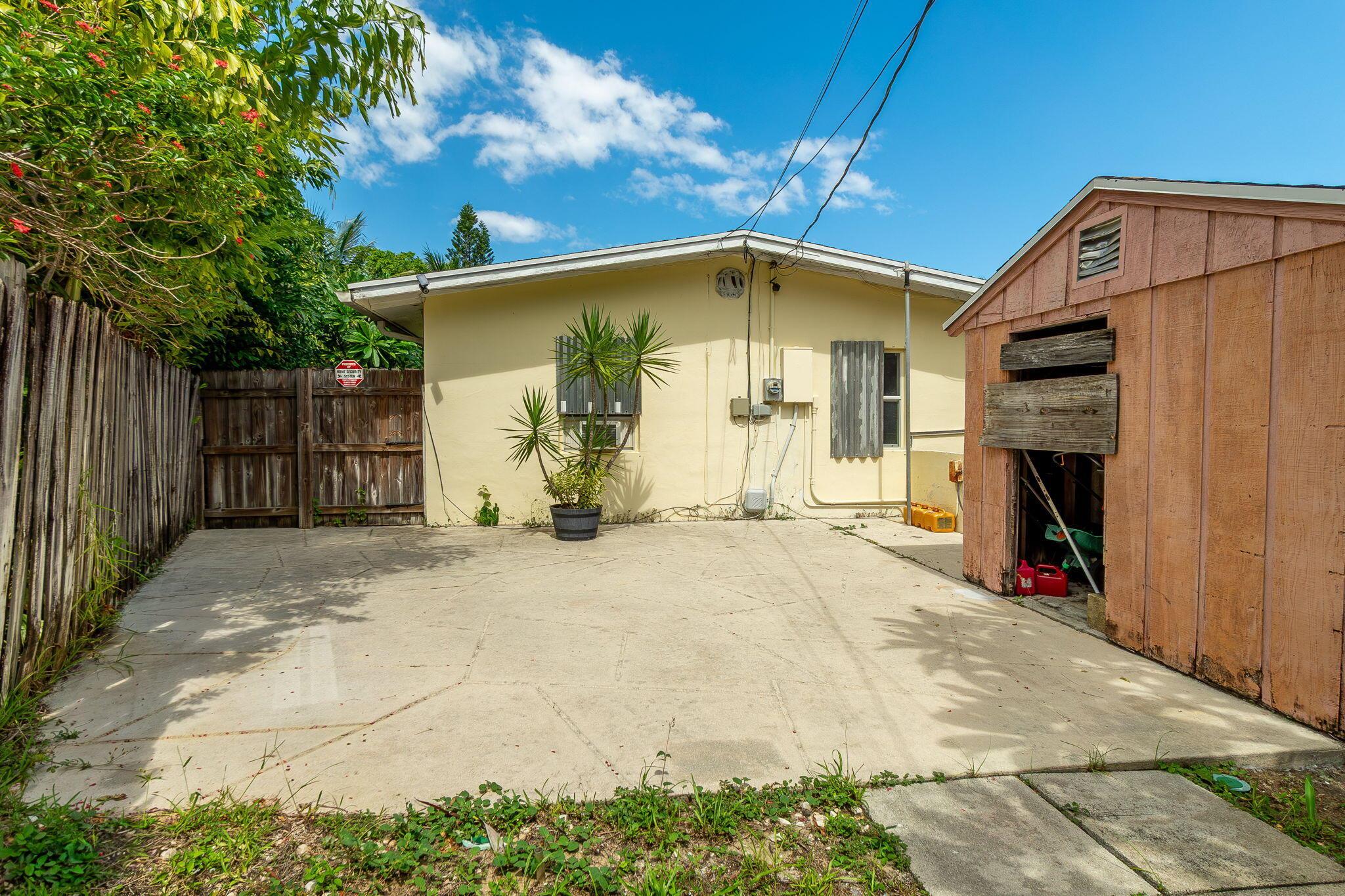 LANTANA HEIGHTS 5 - Residential