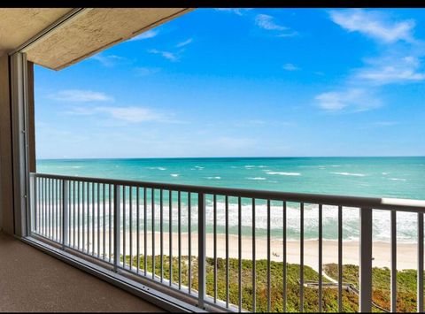 A home in Hutchinson Island