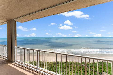 A home in Hutchinson Island