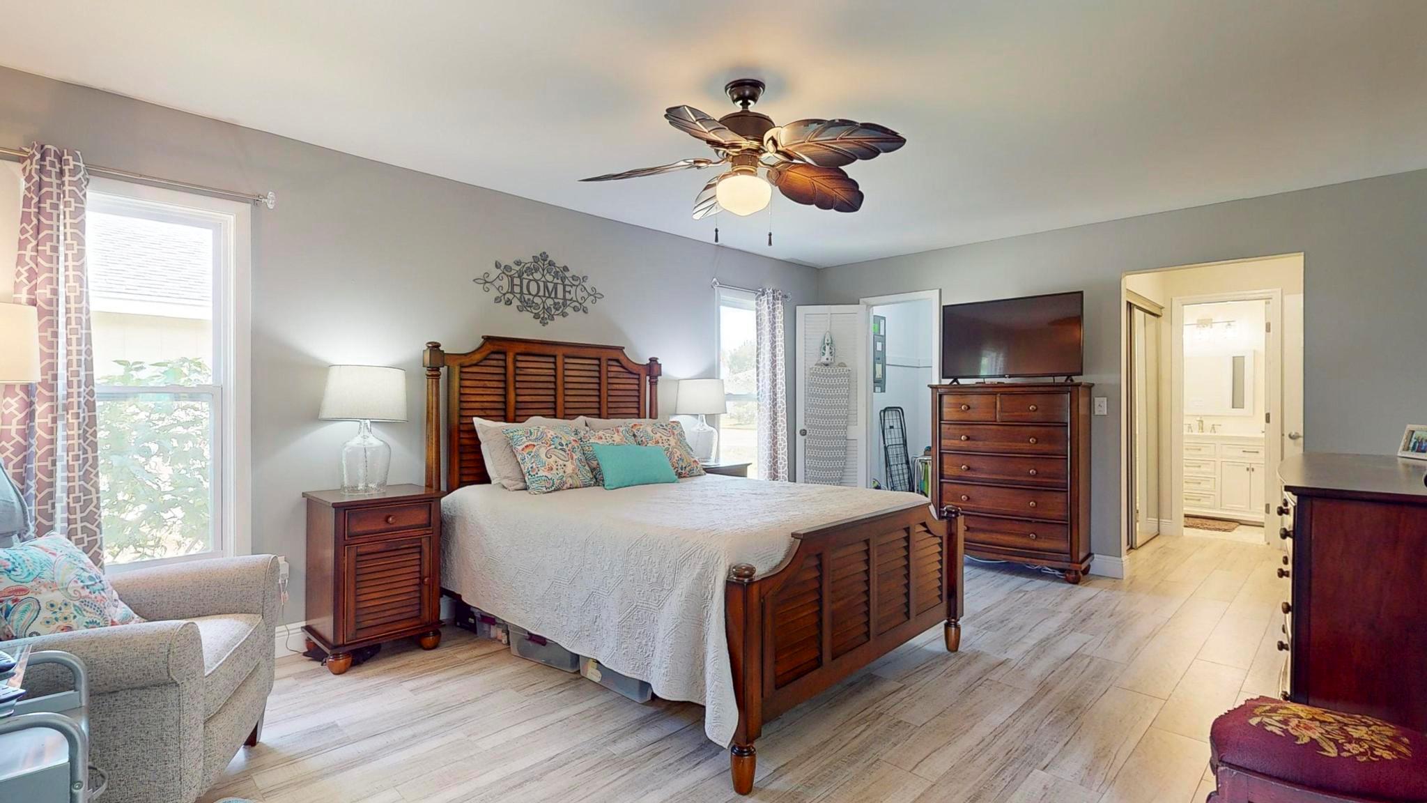 VILLAGE OAKS - Residential