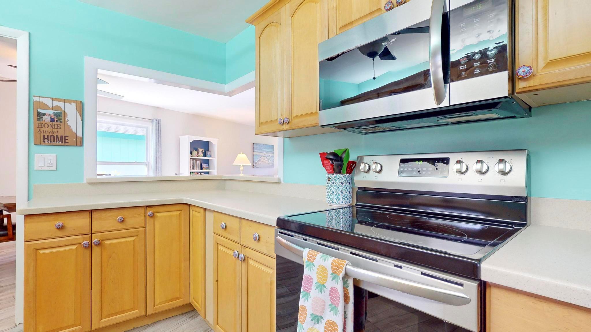 VILLAGE OAKS - Residential