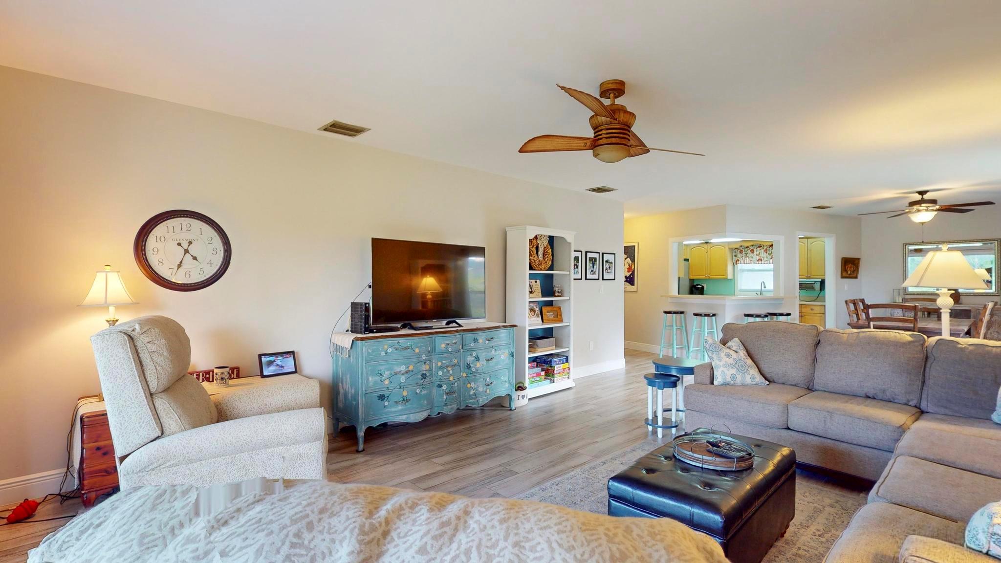 VILLAGE OAKS - Residential