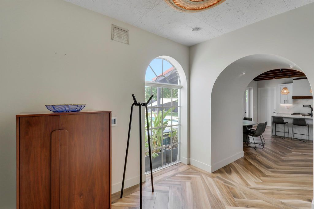 Photo of 529 Biscayne Drive, West Palm Beach, FL 33401 (MLS # R11114565)