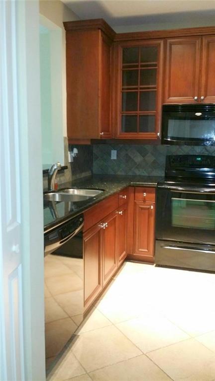 Renaissance Commons - Residential Lease