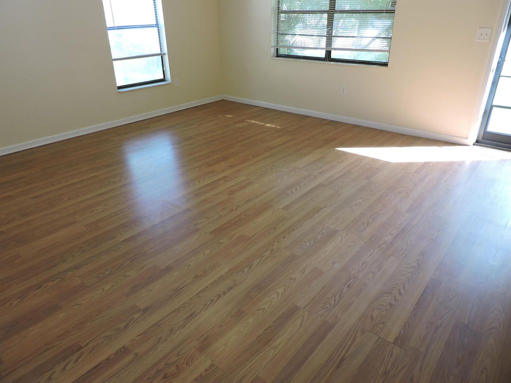 Photo of 508 Pinegrove Avenue, Jupiter, FL 33458 (MLS # R11107873)