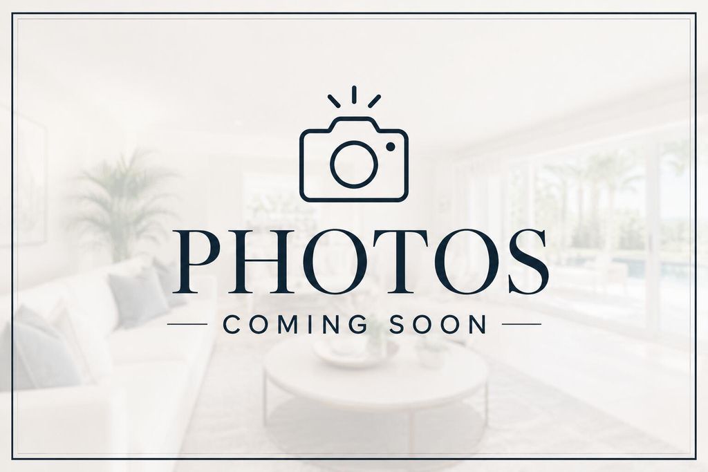 Photo of 16014 Laurel Creek Drive, Delray Beach, FL 33446 (MLS # B26026373)