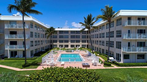 A home in Gulfstream