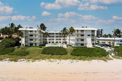 A home in Gulfstream