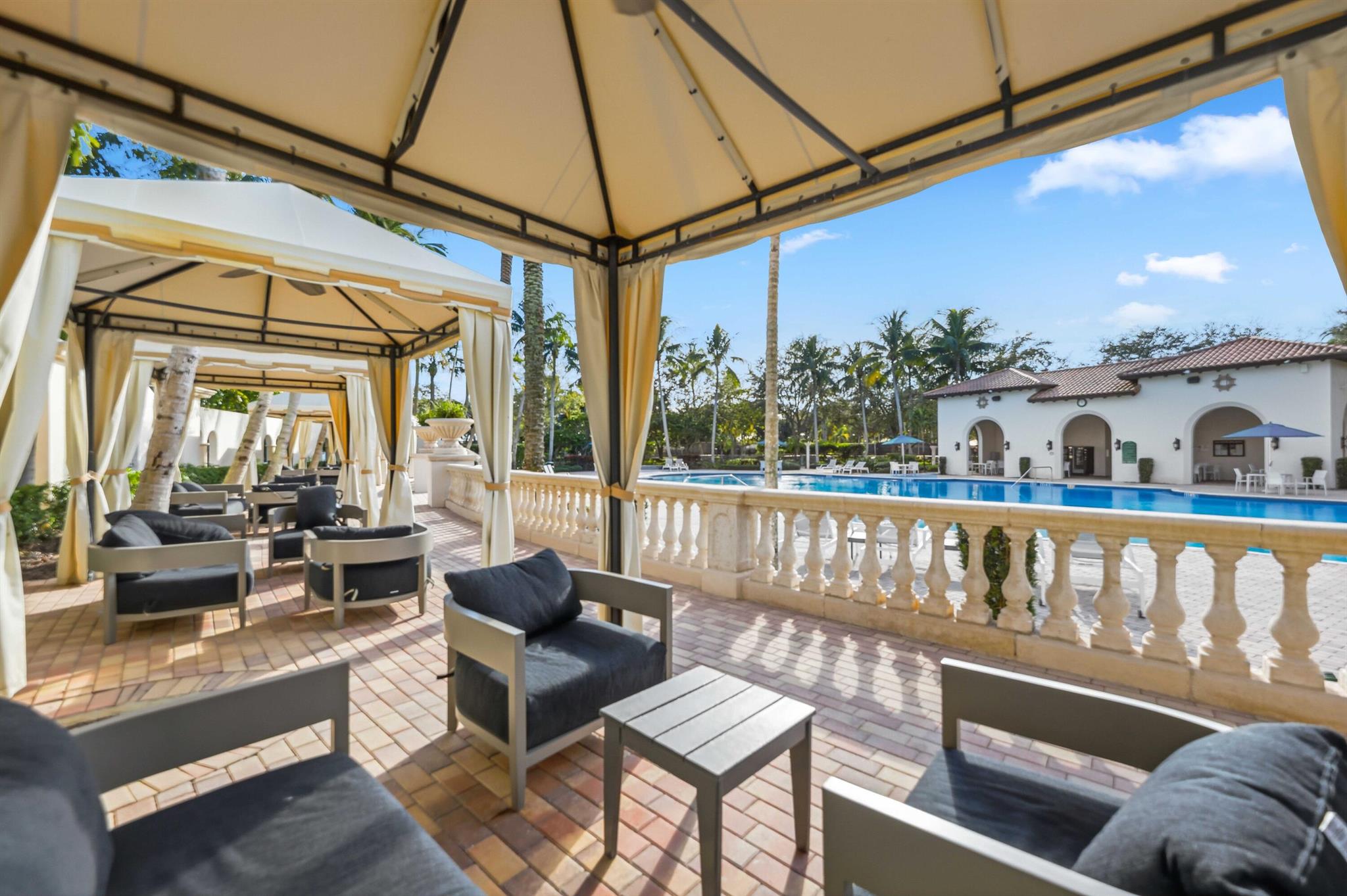 OAKS AT BOCA RATON 8 - Residential