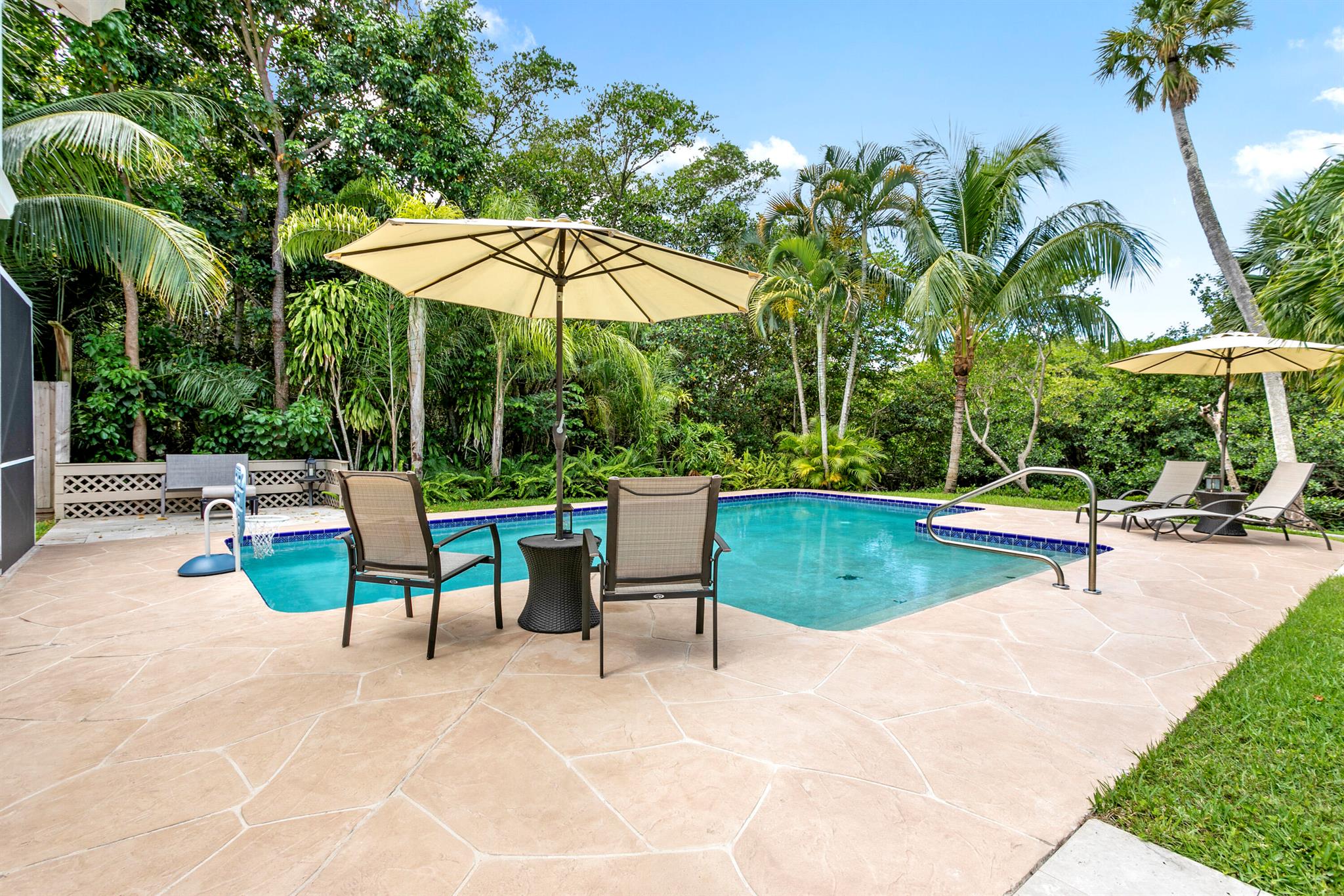 JUPITER WOODS - Residential