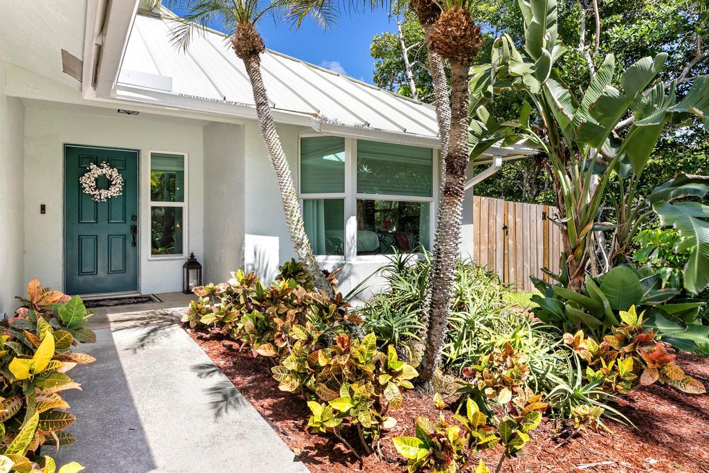 Photo of 207 Jupiter Woods Drive, Jupiter, FL 33458 (MLS # R11140071)
