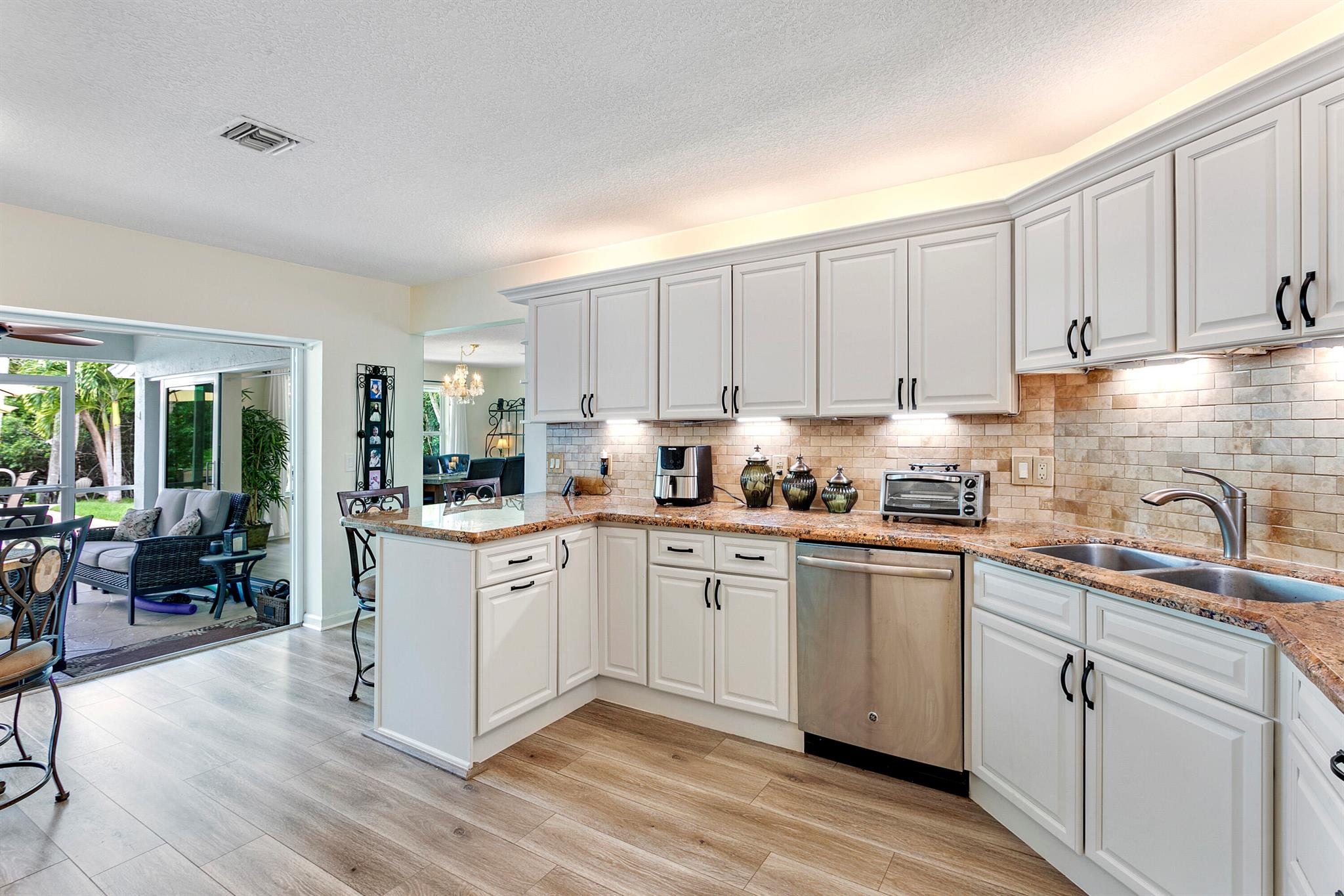 JUPITER WOODS - Residential