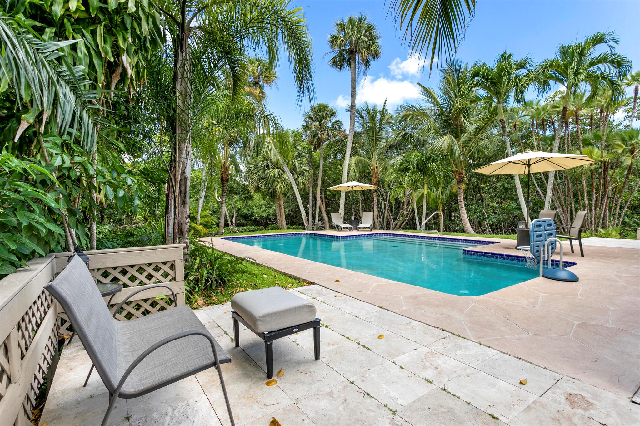 JUPITER WOODS - Residential