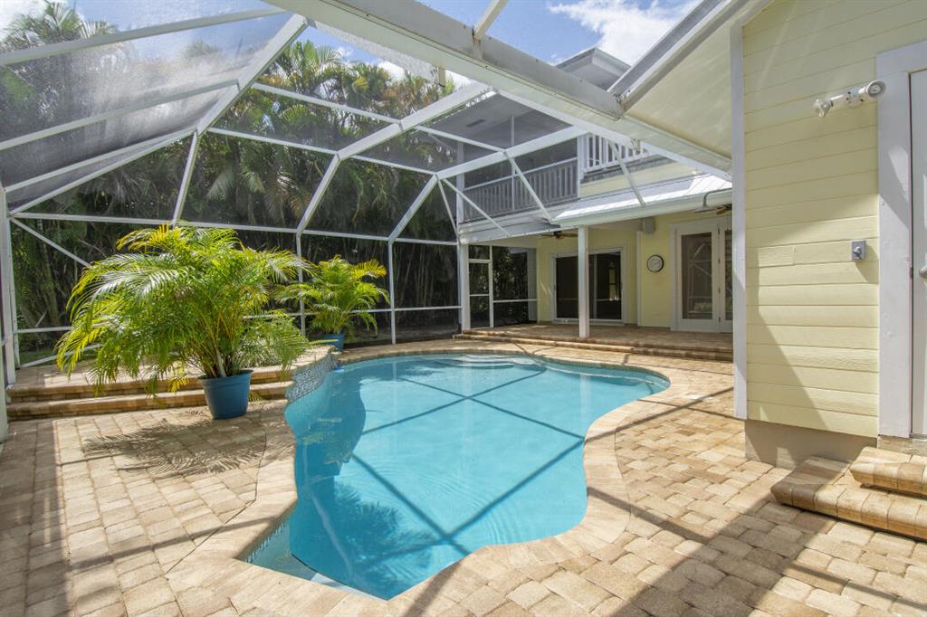 SANCTUARY - Residential