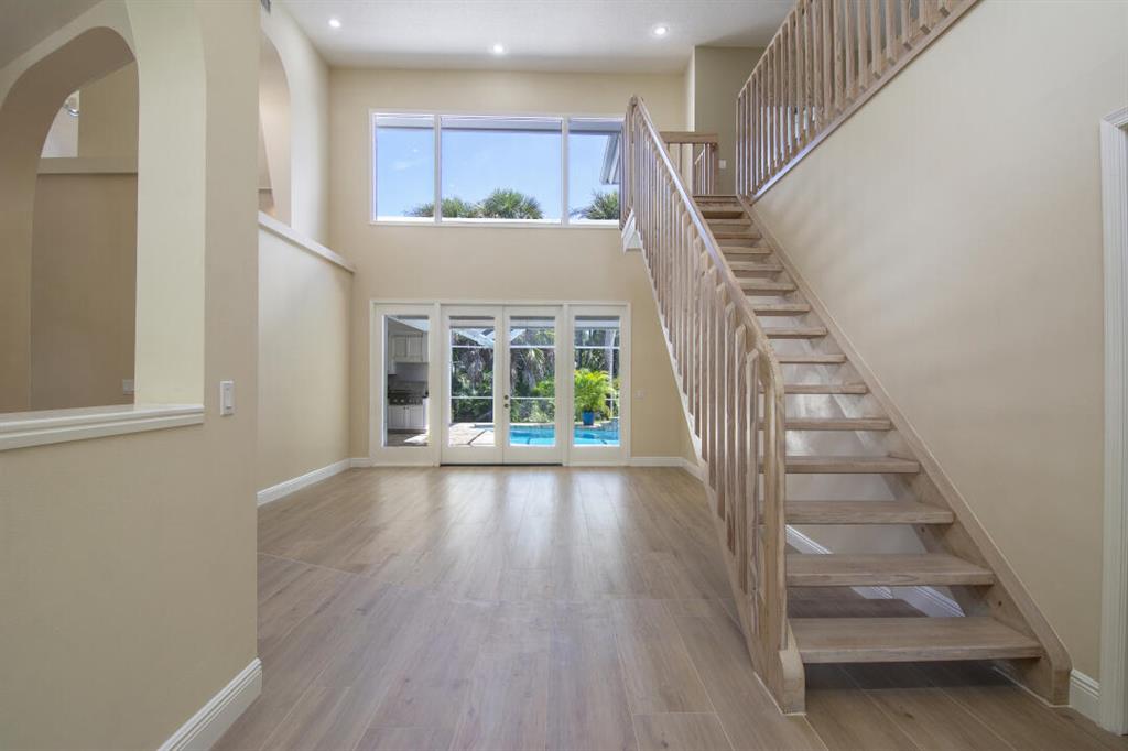 SANCTUARY - Residential