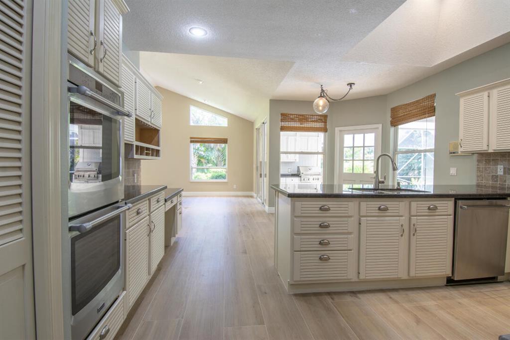 SANCTUARY - Residential