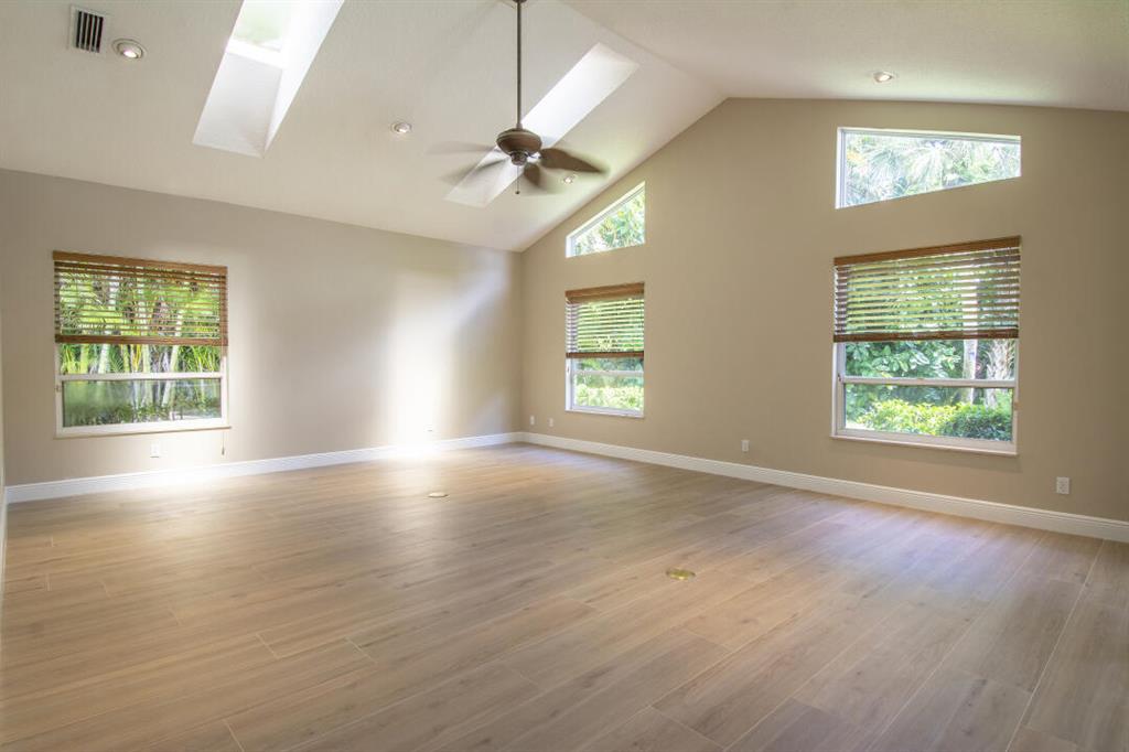 SANCTUARY - Residential