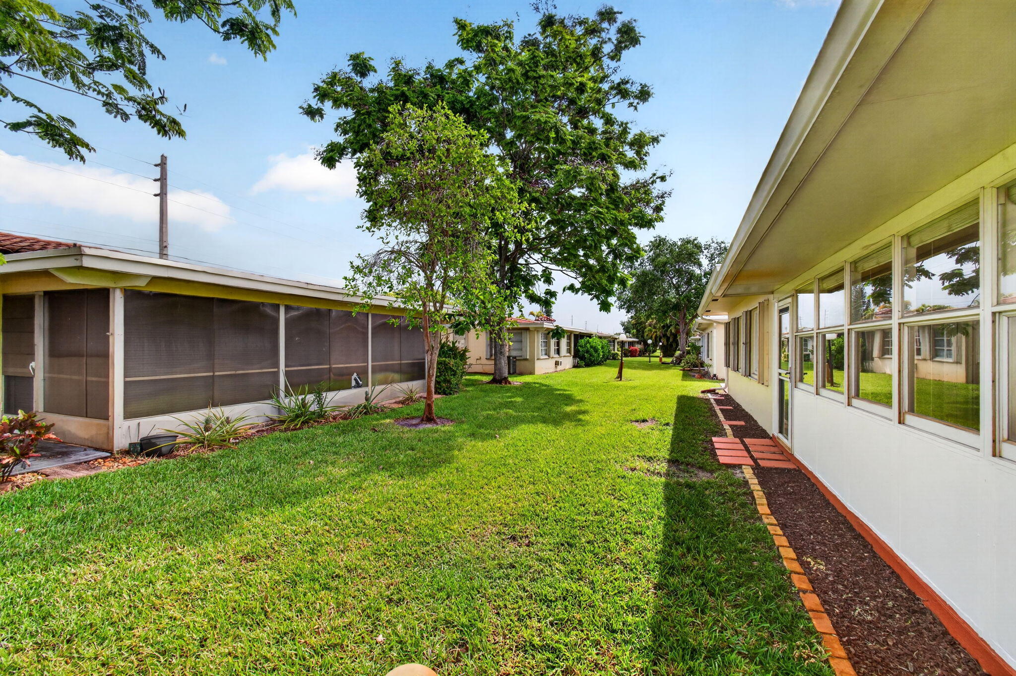 CRYSTAL LAKE VILLAS - Residential