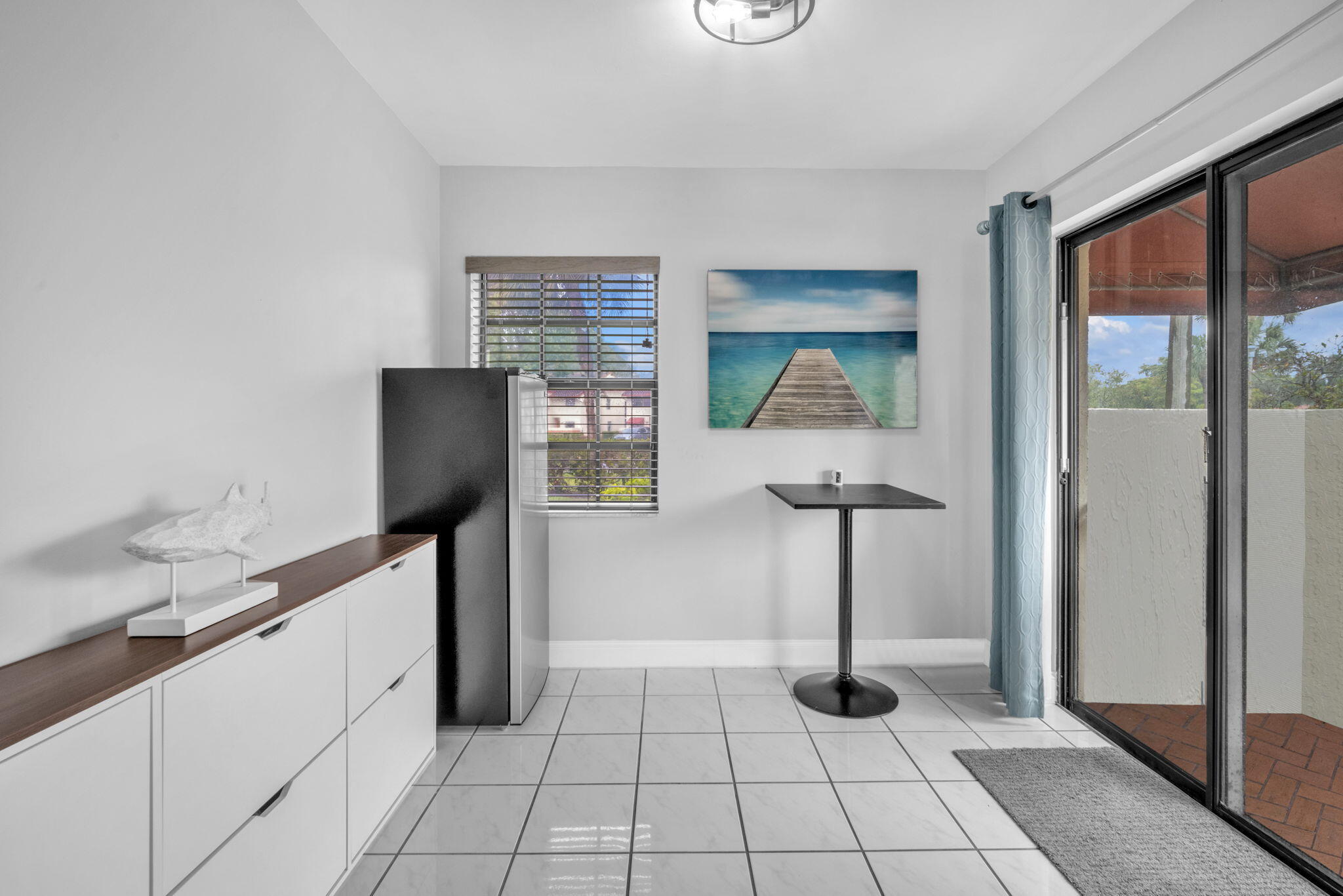 REPUBLIC SQUARE CONDO - Residential