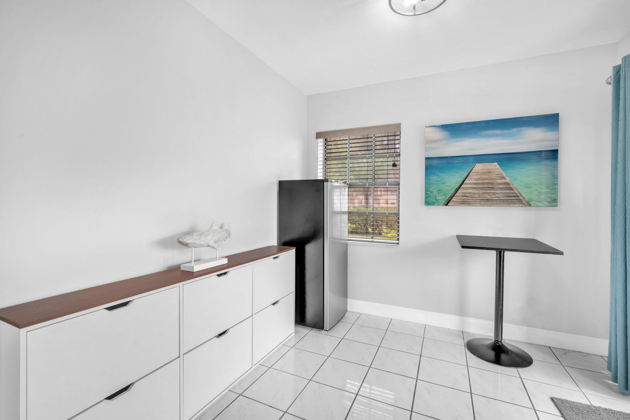 REPUBLIC SQUARE CONDO - Residential